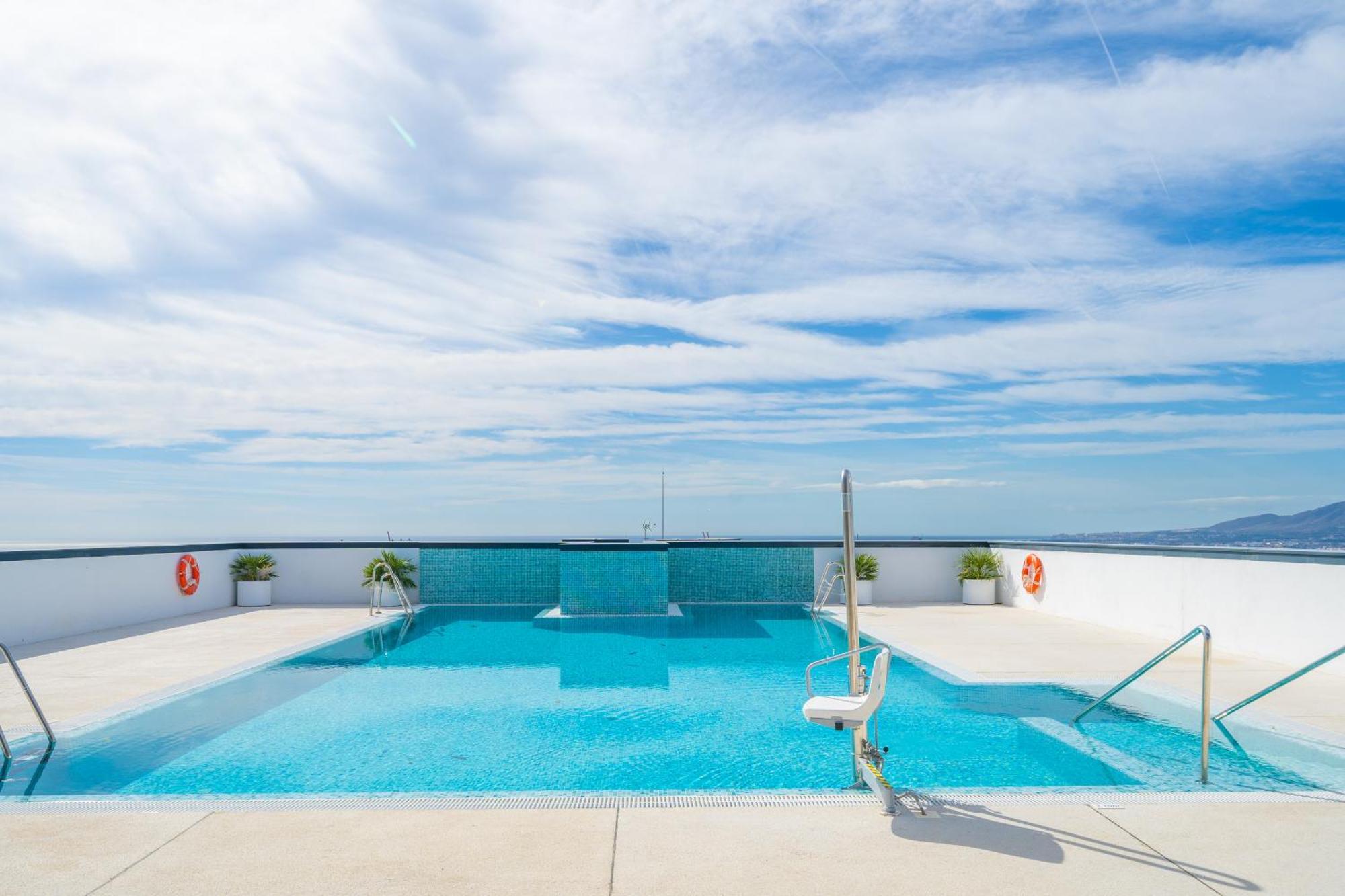 Xpce Urban 3 Malaga Skyline - Parking Free Apartment Ngoại thất bức ảnh