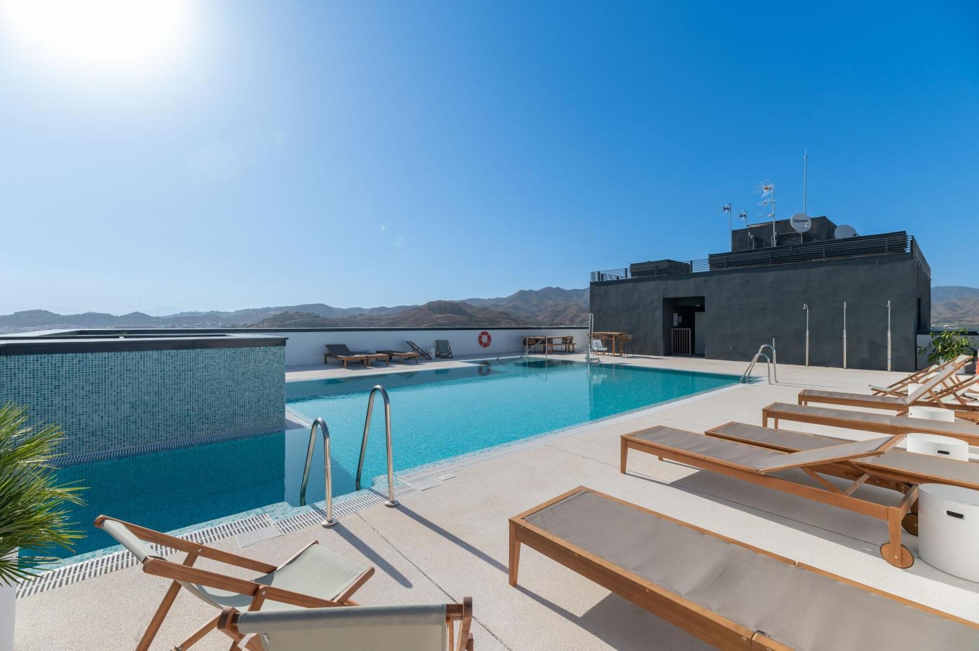 Xpce Urban 3 Malaga Skyline - Parking Free Apartment Ngoại thất bức ảnh